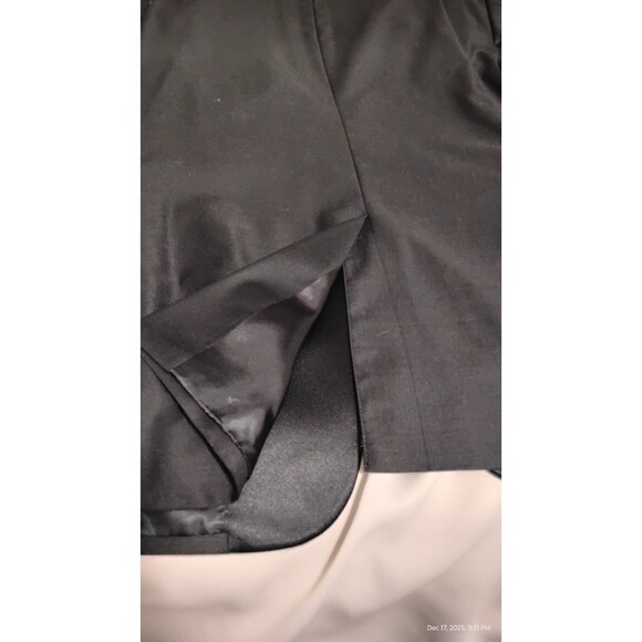 Jos A Bank Black Wool Tuxedo Jacket 48LG Center Vent Notch Lapel Blazer - Picture 8 of 9